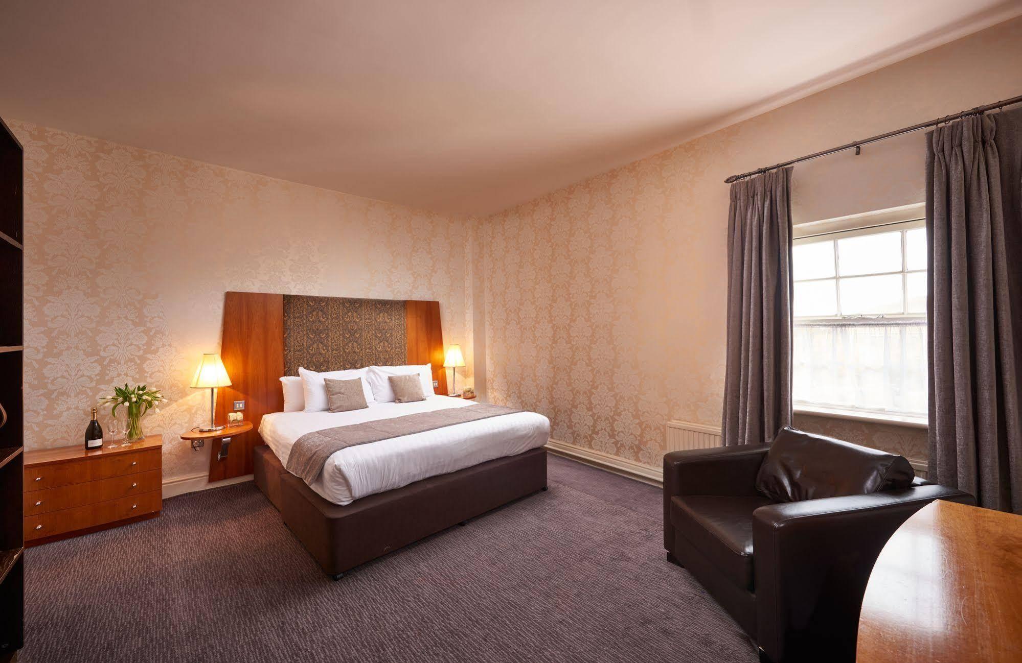 The Regency Hotel Solihull Eksteriør billede